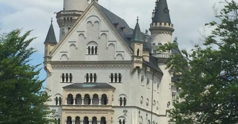 Munich: Neuschwanstein/Rothenburg/Eagle's Nest/Salzburg Trip - FAQ
