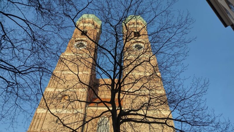 Munich: Private Walking Tour Munich Highlights - Key Points