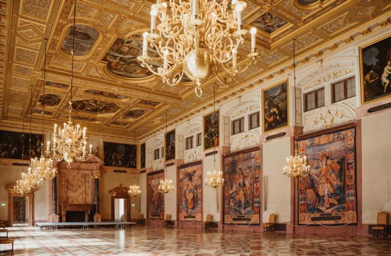 Munich: Residenz Museum Tickets and 2,5-hour Guided Tour - Tour Inclusions