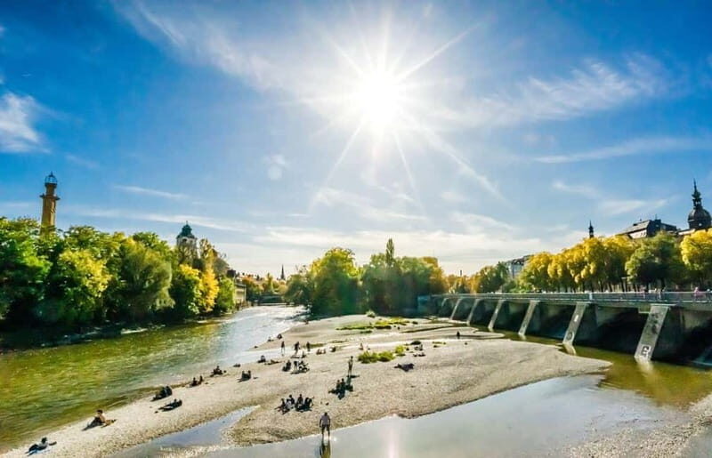 Munich: Sightseeing hopping Summer in the city with an aperitif drink - Practical Details and What to Expect