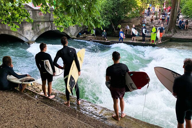 Munich: Surf Experience In Munich Eisbach River Wave -Germany - Preparing for the Surfing Session