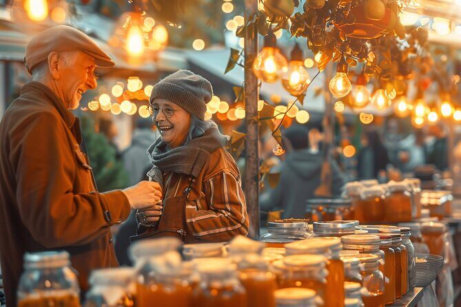 Munich:Christmas Market Hopping with Sightseeing Tour - Authentic Experiences and Guide Expertise