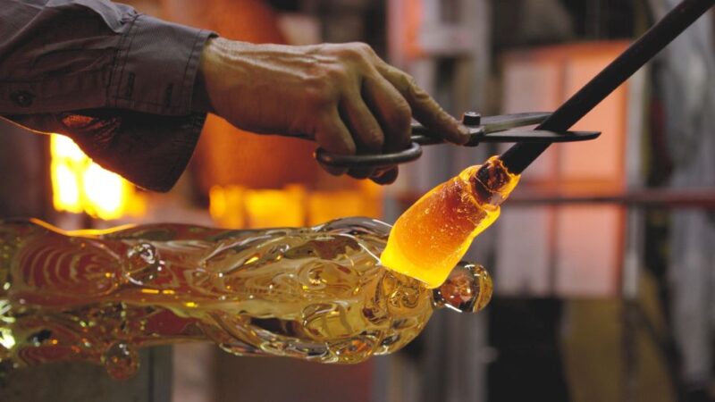 Murano: Glass Blowing Demonstration and Artistic Glass Gift - Key Points
