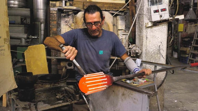 Murano: Glass Blowing Experience at Gino Mazzuccato Factory - Starting with Convenience and Style: Private Water Taxi Transfer