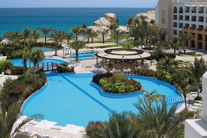 Muscat: Airport Private Transfer To/From All Muscat Hotels Oman - Pickup and Drop-off Arrangements