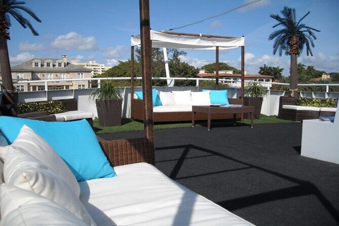 Musette Yacht Fort Lauderdale New Year's Eve Party Cruise - An Authentic Look at the Fort Lauderdale NYE Yacht Cruise