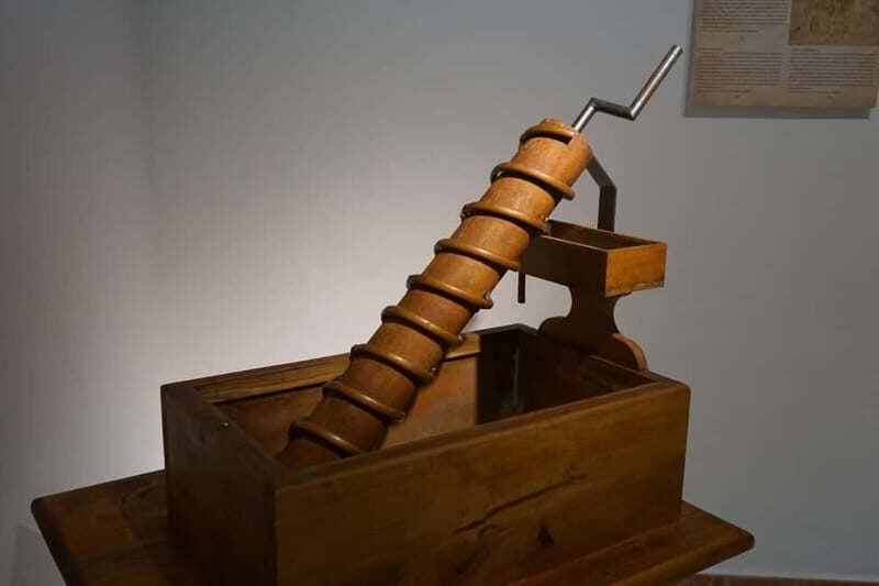 Museum of Leonardo da Vinci's working machines - FAQs