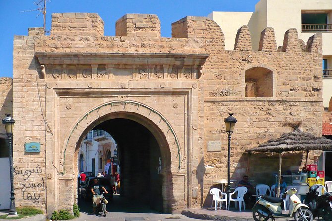 Must-See Day Trip SOUSSE - MONASTIR From Tunis or Hammamet - Monastir: Mausoleum and Fortifications