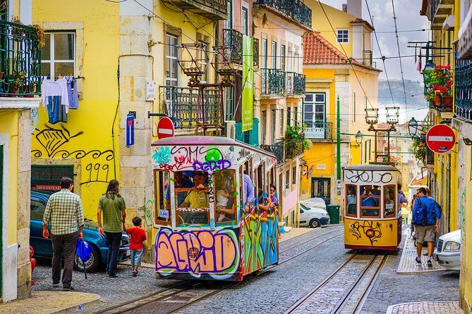 Must See Lisbon In A Day with a Local Host, Custom + Private - Key Points