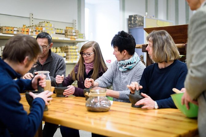 Mustard-Guided Manufaktur Sightseeing, Tasting and Factory Sales - Reviews and Ratings