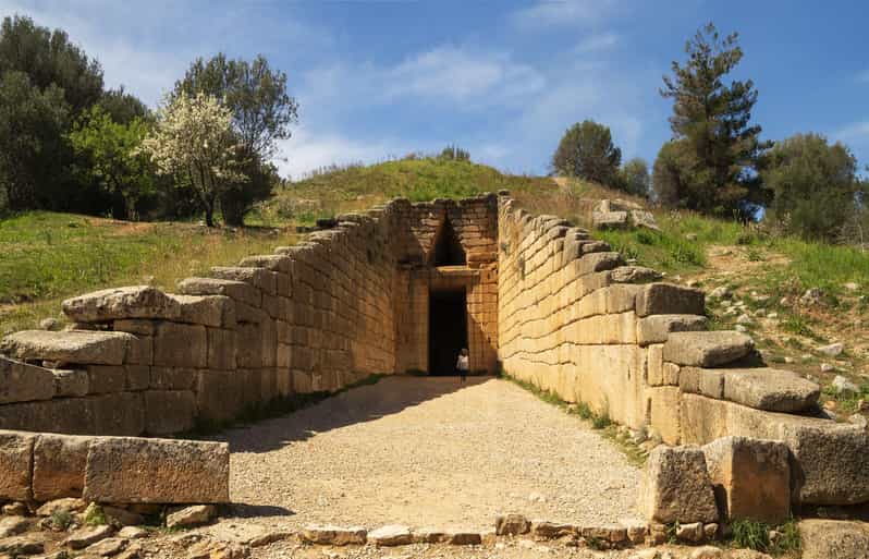 Mycenae: Private Archaeological Site of Mycenae with Tickets - The Treasures and Artifacts