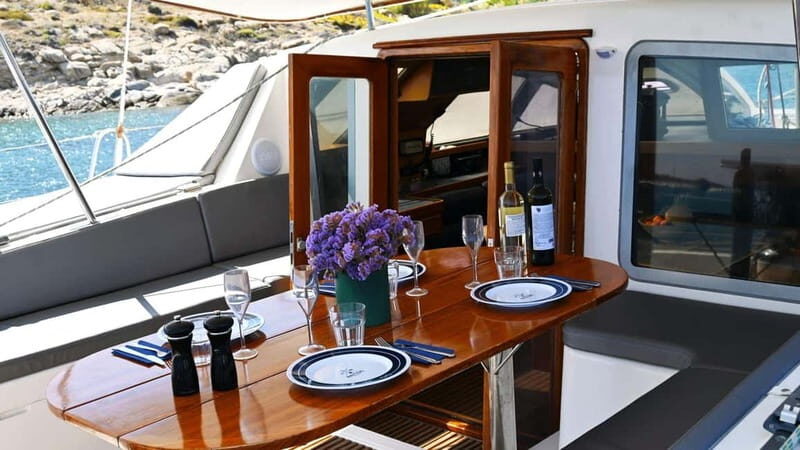 Mykonos: Catamaran Cruises with Lunch and Drinks - An In-Depth Look at the Mykonos Catamaran Experience