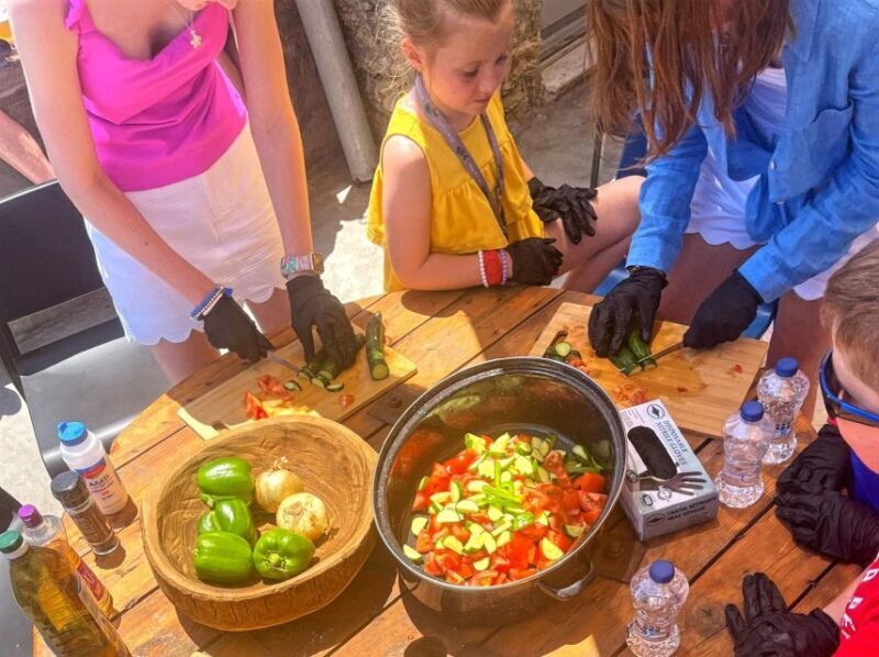 Mykonos: Group Cooking Class at the Home of a Local Family - FAQ