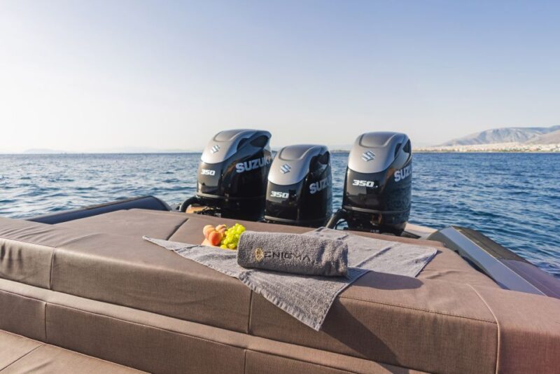 Mykonos Private Full Day Cruise With a Rafnar 1200 T-Top - Onboard Amenities