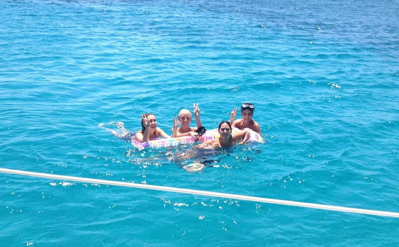 Mykonos: Sunset Sail Cruise to Rhenia with Beach and Dinner - Key Points