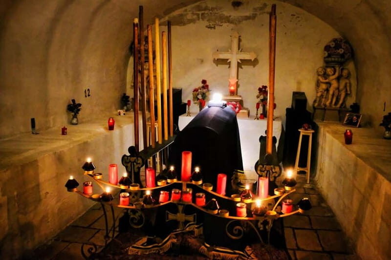 Mysteries in a Valletta Monastery - Guided Tour - What to Expect Inside the Monastery