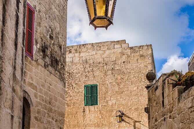 Mysteries of Mdina:Semi private Tour of the Ancient city - Who Might Want More?