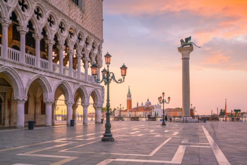 Mysterious Corners of Venice Walking Tour - Discovering Venice’s Hidden Mysteries