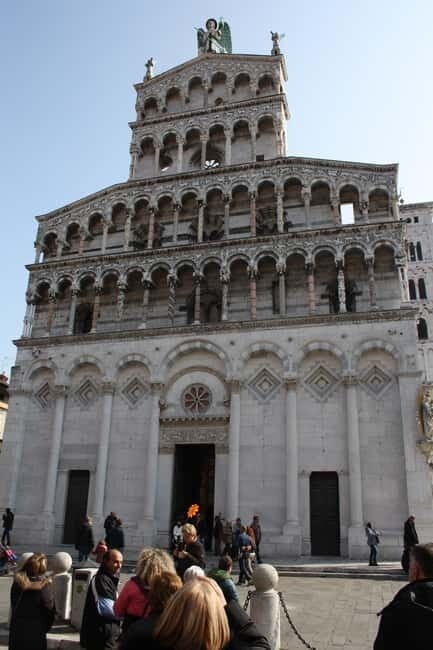 Mysterious Lucca: stories and legends (ITALIAN) - Value and Practical Considerations