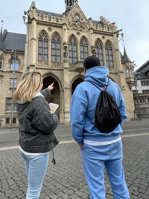 Mystery Backpack 2p: Explore the City With an Erfurt Novel - Backpack Contents and Inclusions
