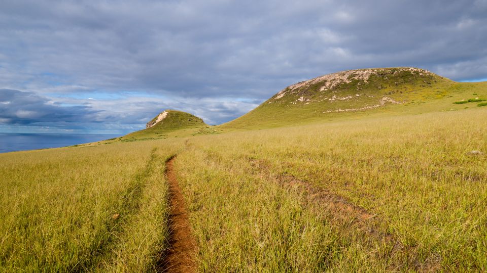 Mystery of the Poike:Walk Through the Most Unknown Rapa Nui - Language Options