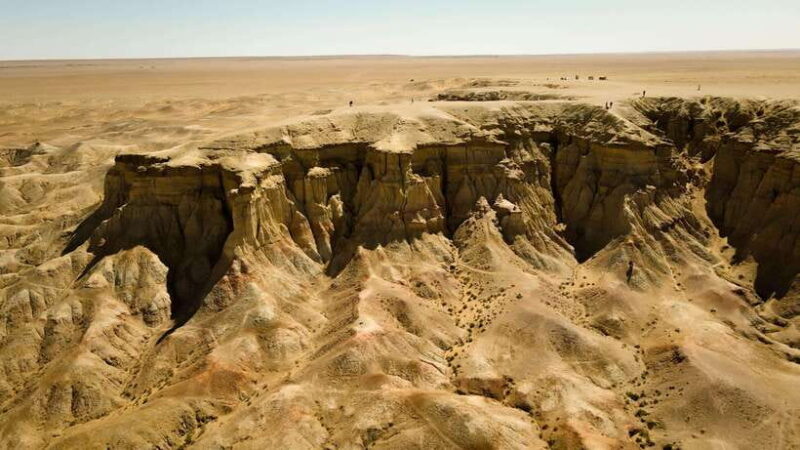 Mystical Gobi Journey: Highlights Tour with Gobi Adventure - Day 2: The White Stupa