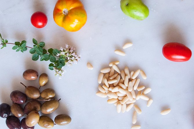 Name Your Recipe: Food Market Tour and Workshop With a Cesarina in La Spezia - Market Visit and Ingredient Selection