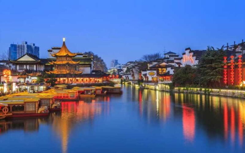 Nanjing: Night Cruise on Outer Qinhuai River for Adults - FAQs