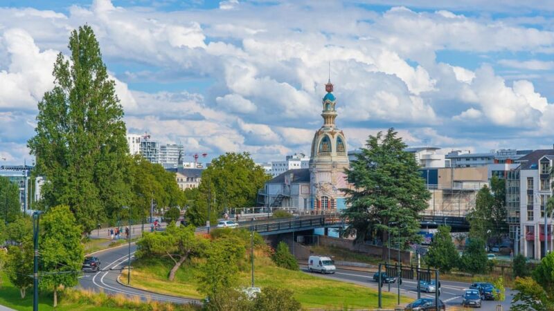 Nantes Private Guided City Tour - Highlights and Attractions
