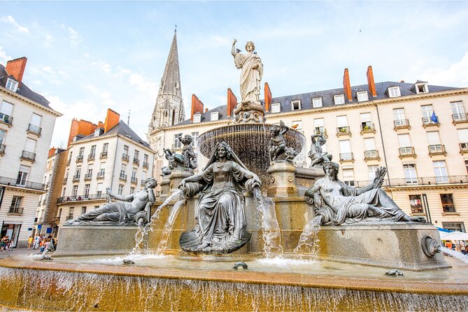 Nantes Scavenger Hunt and Best Landmarks Self-Guided Tour - Scavenger Hunt Excitement