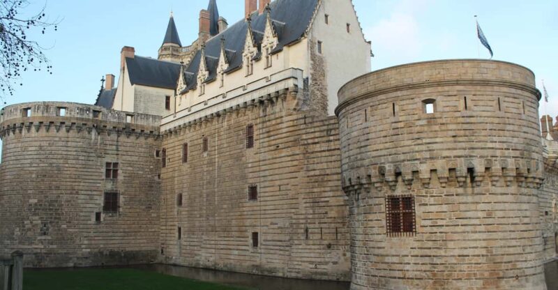 Nantes Tour Like a Local ! - Tailored Itineraries