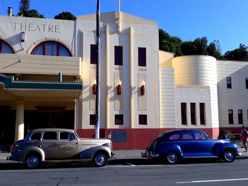 Napier: Art Deco Center, Te Mata Peak, Wine & Cheese Tasting - Meeting Point Information