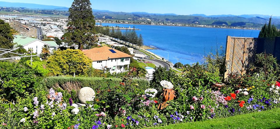 Napier: Art Deco Center, Te Mata Peak, Wine & Cheese Tasting - Directions for Tour Stops