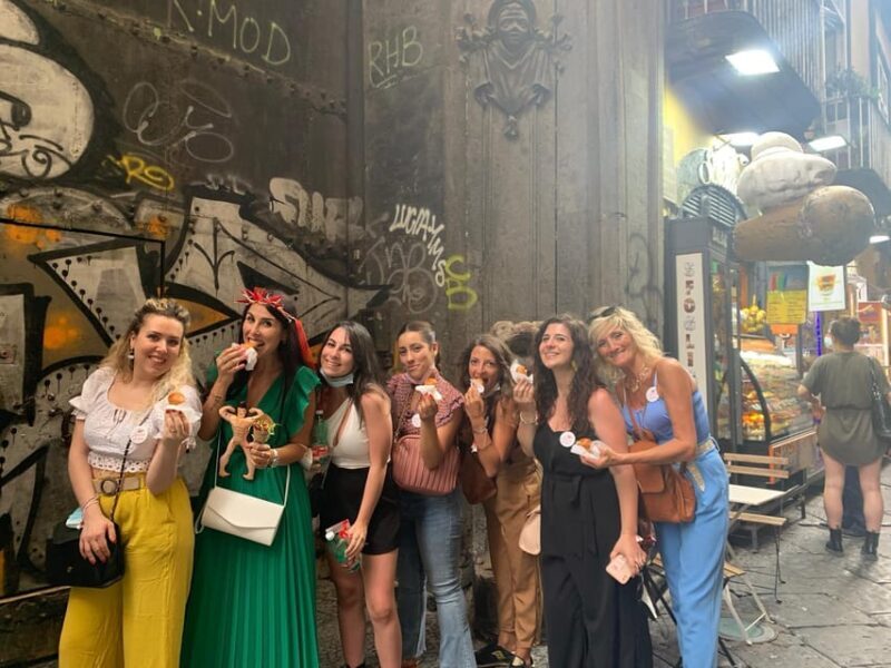 Naples: Bachelorette Party with Insolitaguida - The Experience: Details and Atmosphere