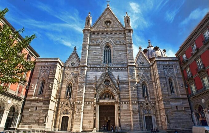 Naples Behind the Scene Walking Guided Tour - Getting to the Starting Point
