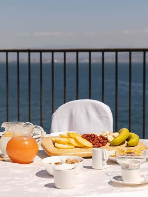 Naples: Boat tour of the Gulf of Naples and the ancient Villa Volpicelli. - Key Points
