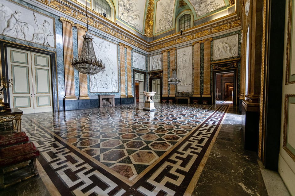 Naples: Caserta Royal Palace Guided Tour with Transfers - Practicalities and Value  