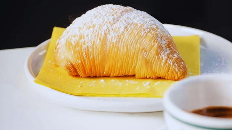 Naples: Coffee Tasting Experience with Sfogliatelle Pastry - The Tour Experience: What to Expect