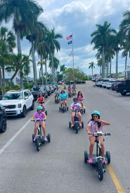 Naples Florida: Downtown Electric Mix & Match Tour - Relaxing at Naples Pier
