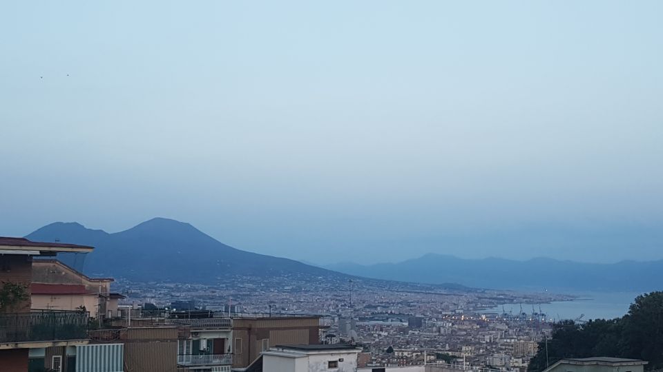 Naples: Fresh Pasta Cooking Class and Dinner With a Local - Meeting Point