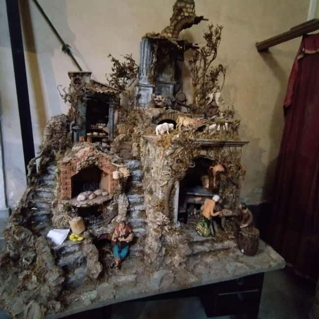Naples: Guided city tour with access to the catacombs - Discovering Naples: What to Expect on the Tour