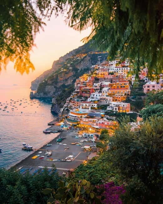 Naples: Guided Tour of the Picturesque Amalfi Coast - A Practical Guide to the Amalfi Coast Tour