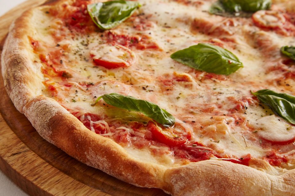 Naples: Margherita Pizza Cooking Class and Lunch - Whats Included
