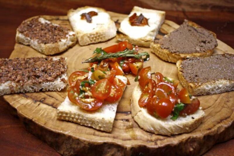 Naples Market Tour & Authentic Aperitivo at a Locals Home - Key Points