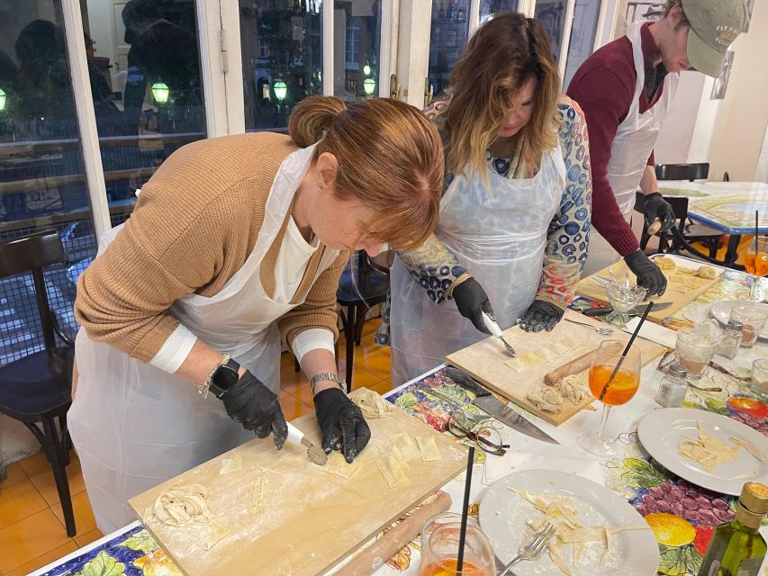 Naples: Pasta Cooking Class With Tiramisù and a Drink - Key Points