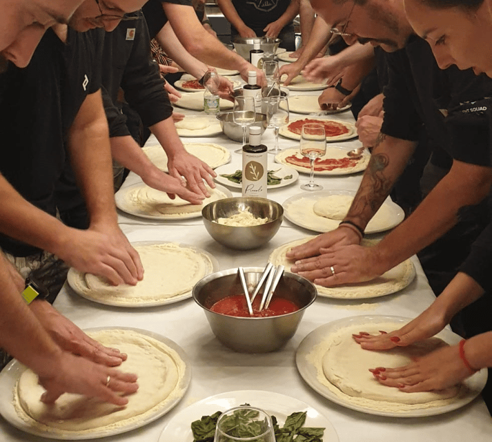 Naples Pizza Making Class: Authentic Culinary Experience - Key Points
