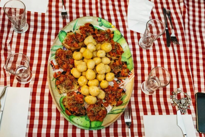 Naples: Pizza-Making Workshop with Drink and Appetizer - Why This Tour Is a Smart Choice