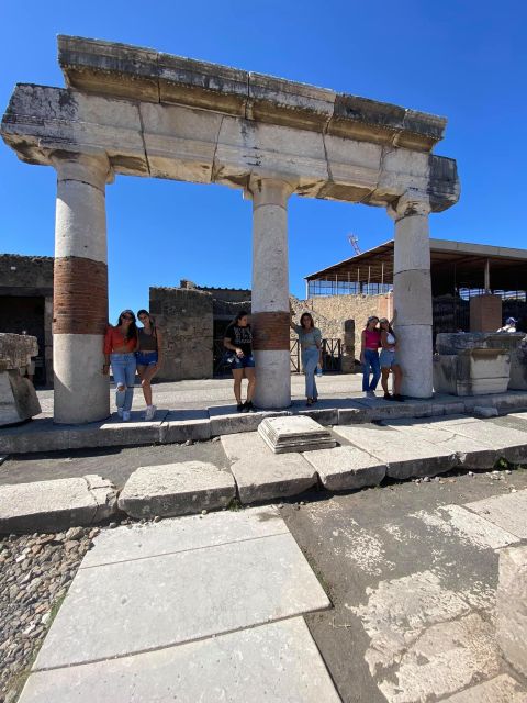 Naples: Pompeii & Herculaneum Tour W/ Lunch & Wine Tasting - Frequently Asked Questions