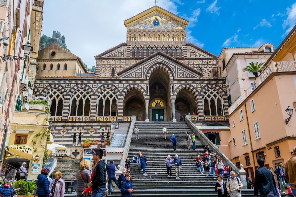 Naples: Positano, Amalfi, and Ravello Tour in a Minivan - Wandering Through Amalfi