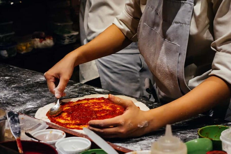 Naples: Premium Pizza-Making Class at a Pizzeria - Naples: Premium Pizza-Making Class at a Pizzeria